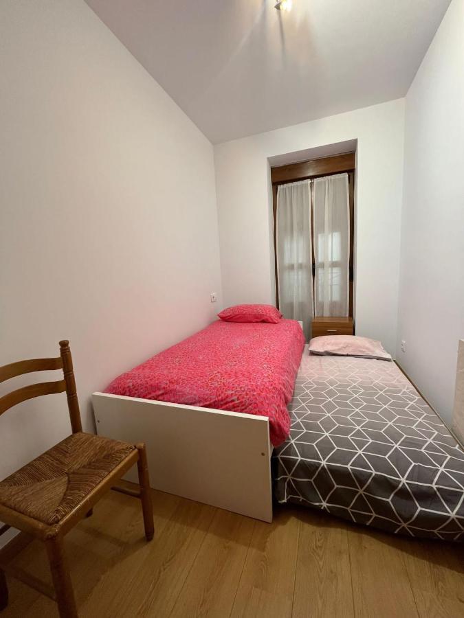 Apartamentosarturo Llanes Laplaza 2ºc Luaran gambar