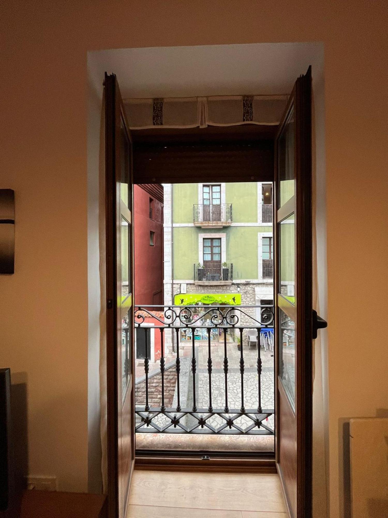 Apartamentosarturo Llanes Laplaza 2ºc Luaran gambar